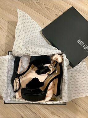 Badgley Mischka Black Velvet Platform Sandals with Bow (Alora II)